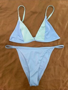 Aqua Blue Women's Lined Bikini Top
